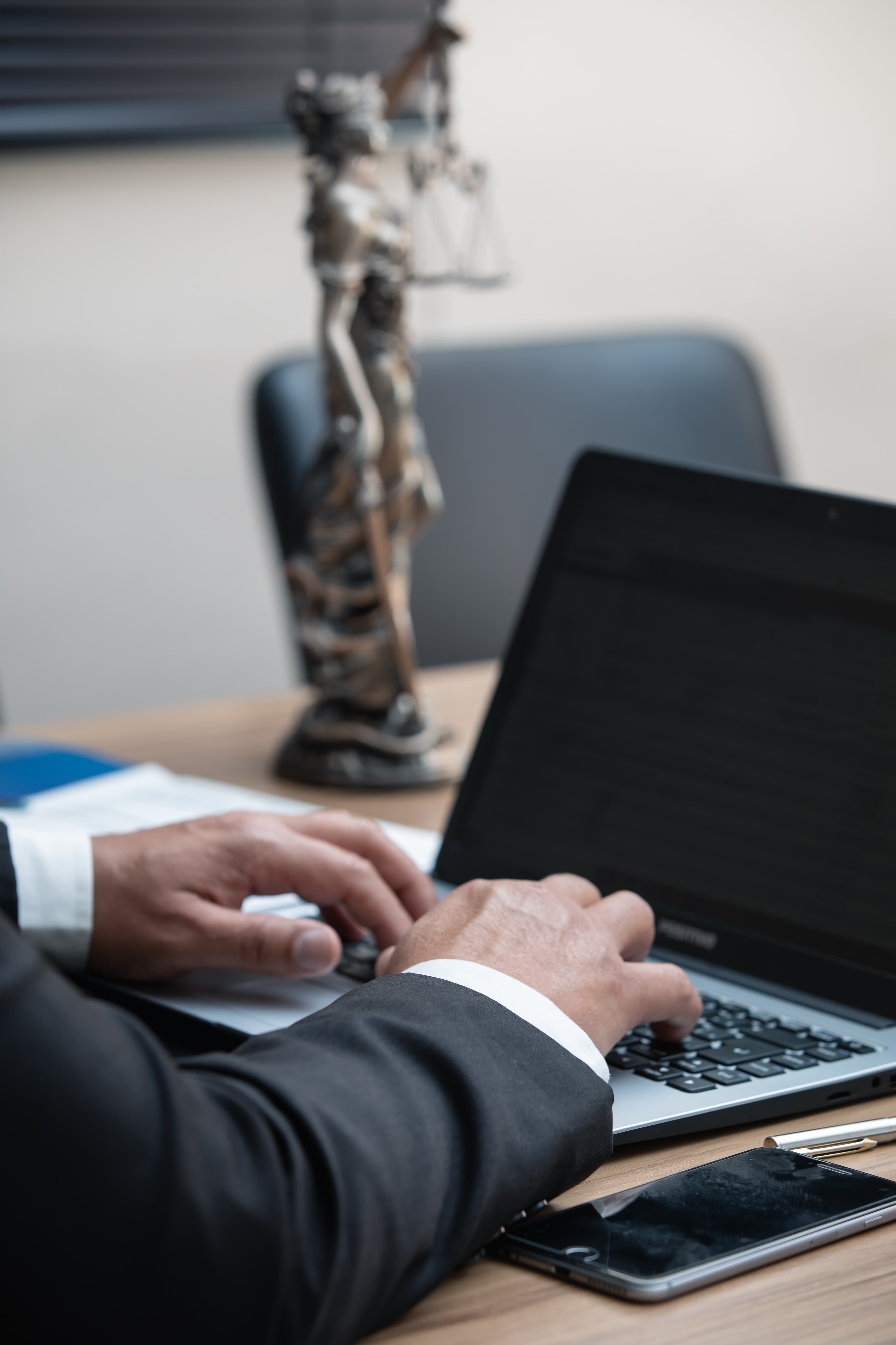 Schluss mit endloser Datenbank-Recherche